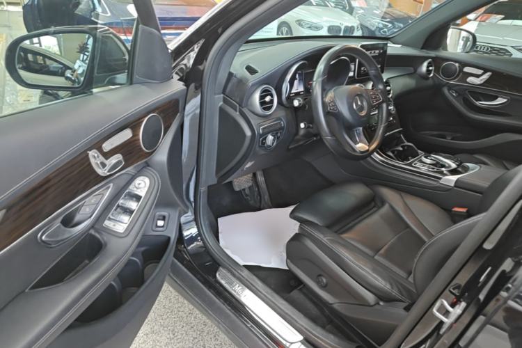Used Mercedes-Benz GLC 2019 GLC 260 L 4MATIC Dynamic Model Driver Seat