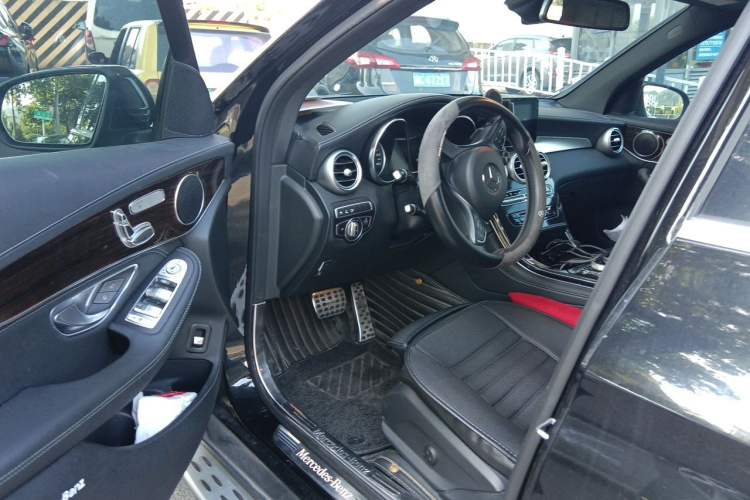 Used Mercedes-Benz GLC 2019 GLC 260 L 4MATIC Dynamic Model Driver Seat