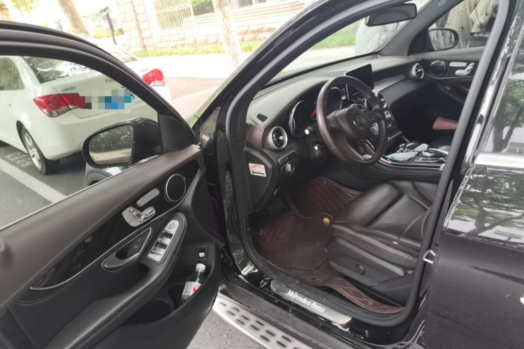 Used Mercedes-Benz GLC 2019 Facelift GLC 260 L 4MATIC Luxury Model Driver Seat