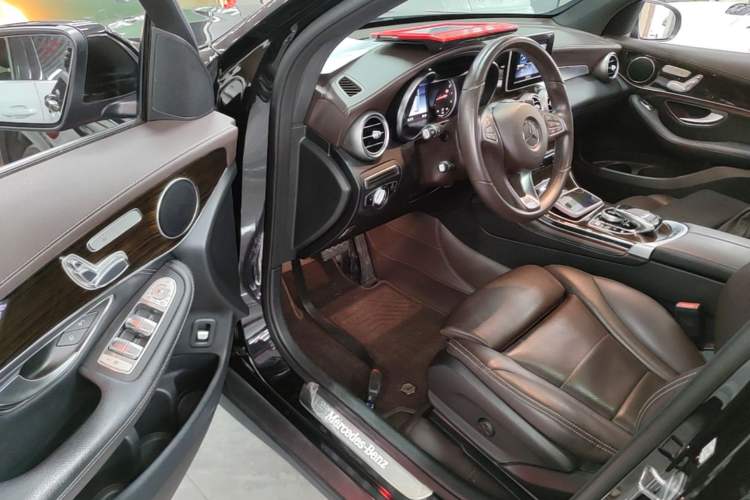 Used Mercedes-Benz GLC 2019 GLC 260 L 4MATIC Dynamic Model Driver Seat