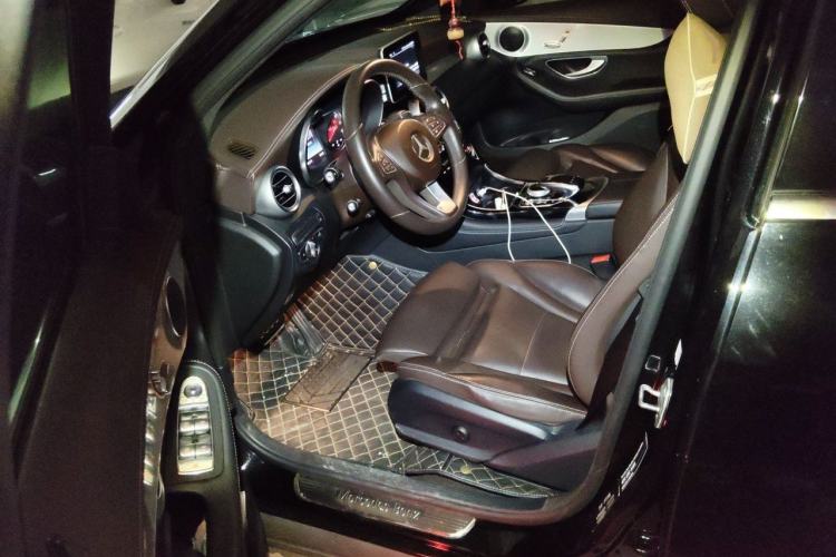 Used Mercedes-Benz GLC 2019 GLC 200 4MATIC Driver Seat