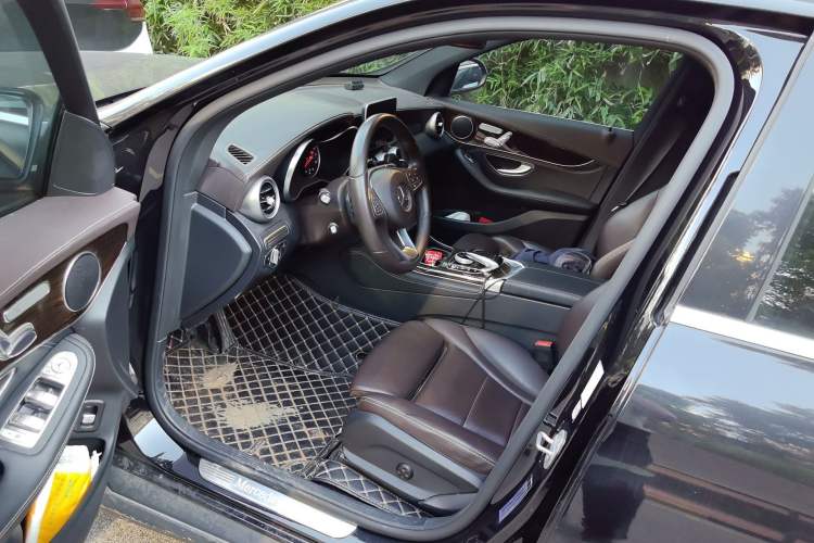 Used Mercedes-Benz GLC 2019 GLC 260 L 4MATIC Dynamic Model Driver Seat