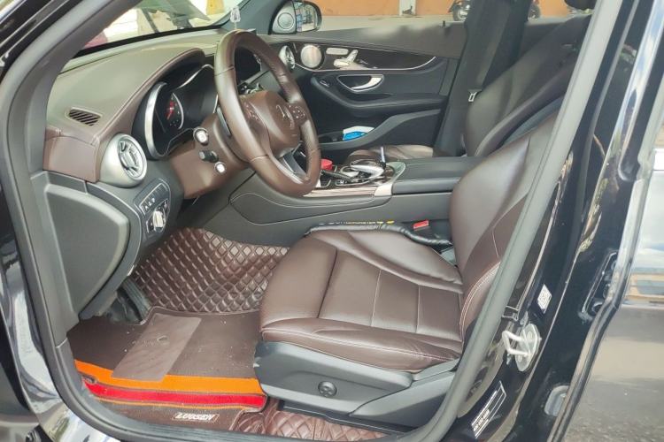 Used Mercedes-Benz GLC 2019 GLC 260 L 4MATIC Luxury Model Driver Seat