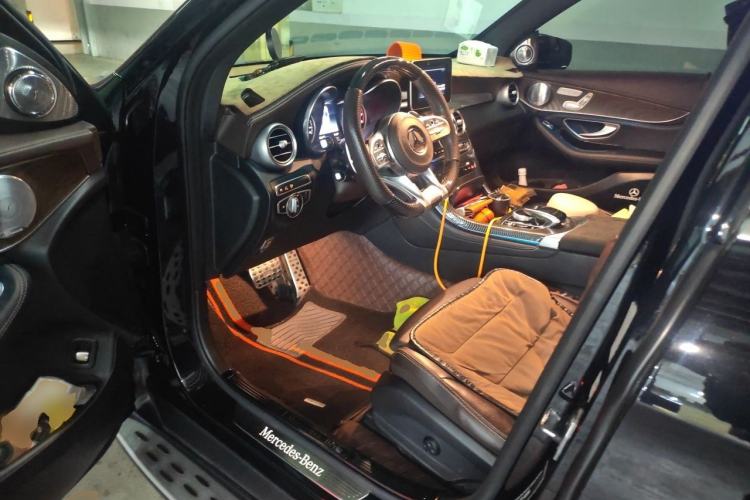 Used Mercedes-Benz GLC 2019 Refreshed GLC 300 L 4MATIC Dynamic Edition Driver Seat