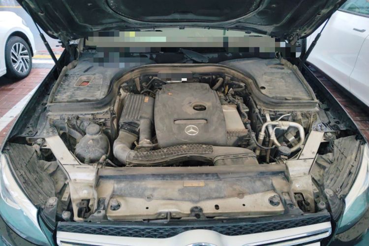 Used Mercedes-Benz GLC 2019 GLC 260 L 4MATIC Dynamic Model Engine Bay