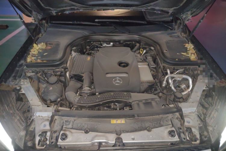 Used Mercedes-Benz GLC 2019 GLC 260 L 4MATIC Dynamic Model Engine Bay