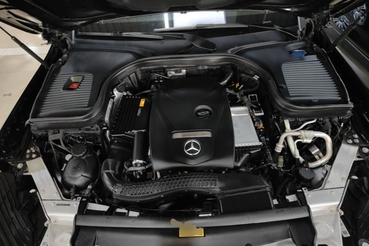 Used Mercedes-Benz GLC 2019 GLC 200 L 4MATIC Engine Bay