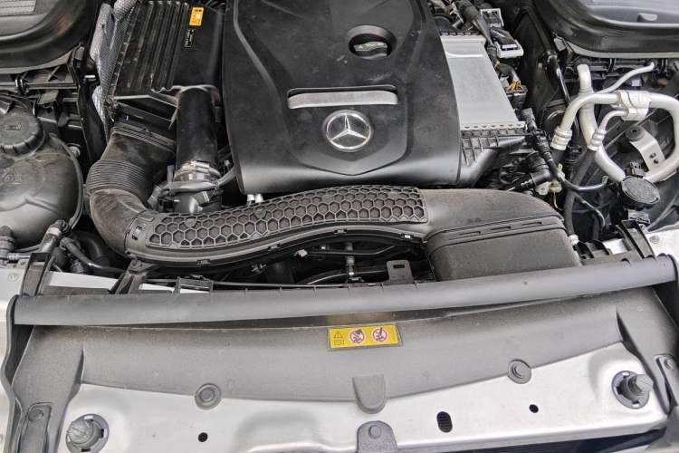 Used Mercedes-Benz GLC 2019 Facelift GLC 260 L 4MATIC Luxury Model Engine Bay
