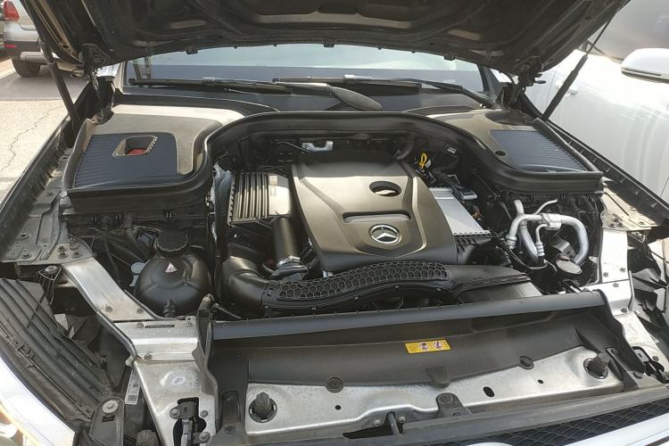 Used Mercedes-Benz GLC 2019 GLC 200 4MATIC Engine Bay