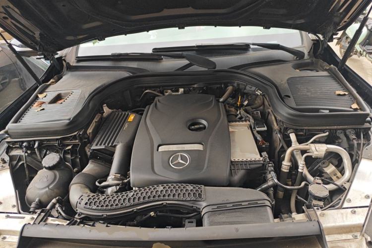 Used Mercedes-Benz GLC 2019 Facelift GLC 260 L 4MATIC Luxury Model Engine Bay