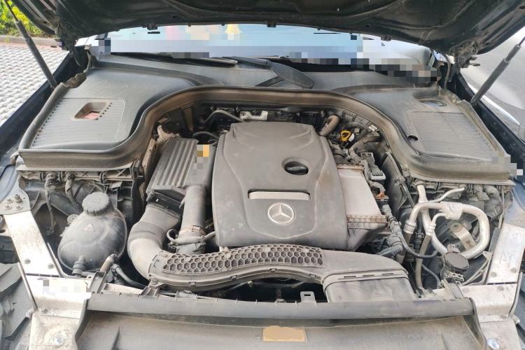 Used Mercedes-Benz GLC 2019 GLC 260 L 4MATIC Dynamic Model Engine Bay