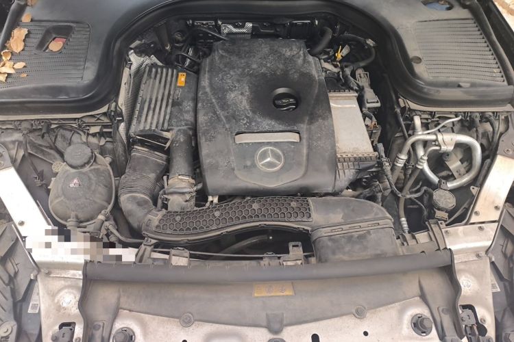 Used Mercedes-Benz GLC 2019 Facelift GLC 260 L 4MATIC Luxury Model Engine Bay