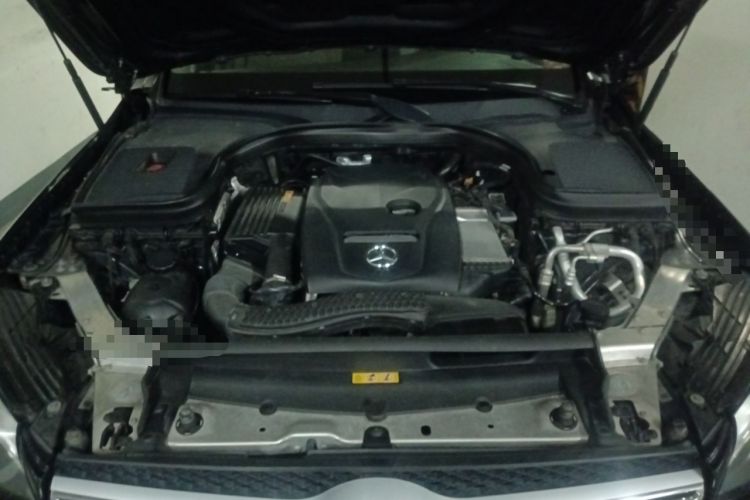 Used Mercedes-Benz GLC 2019 GLC 260 L 4MATIC Luxury Model Engine Bay
