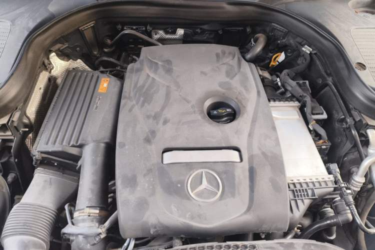 Used Mercedes-Benz GLC 2019 Refreshed GLC 300 L 4MATIC Dynamic Edition Engine Bay