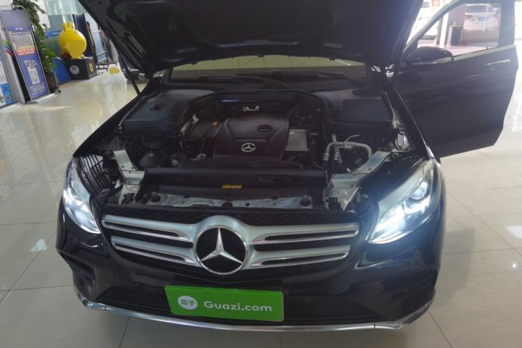 Used Mercedes-Benz GLC 2019 GLC 260 L 4MATIC Dynamic Model Engine Bay