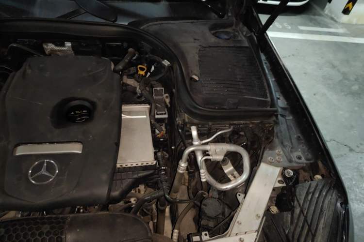 Used Mercedes-Benz GLC 2019 GLC 200 L 4MATIC Engine Bay Left