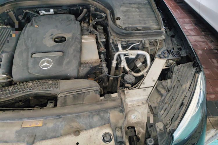 Used Mercedes-Benz GLC 2019 GLC 260 L 4MATIC Dynamic Model Engine Bay Left