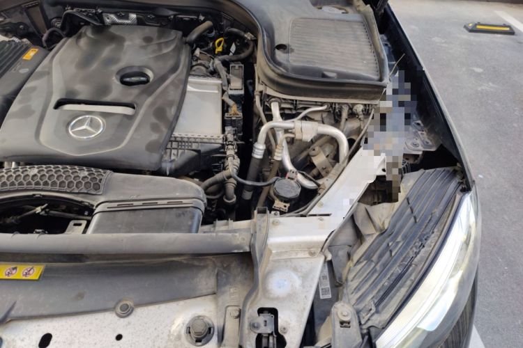 Used Mercedes-Benz GLC 2019 GLC 300 L 4MATIC Dynamic Model Engine Bay Left