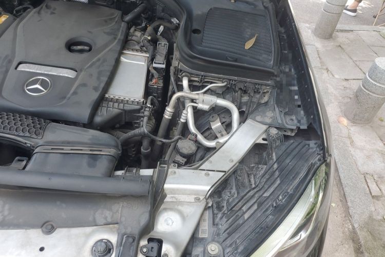 Used Mercedes-Benz GLC 2019 GLC 260 L 4MATIC Luxury Model Engine Bay Left