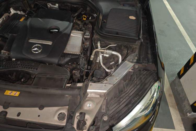 Used Mercedes-Benz GLC 2019 GLC 260 L 4MATIC Luxury Model Engine Bay Left