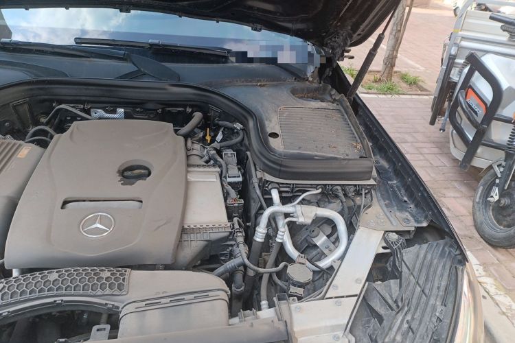Used Mercedes-Benz GLC 2019 GLC 260 L 4MATIC Dynamic Model Engine Bay Left