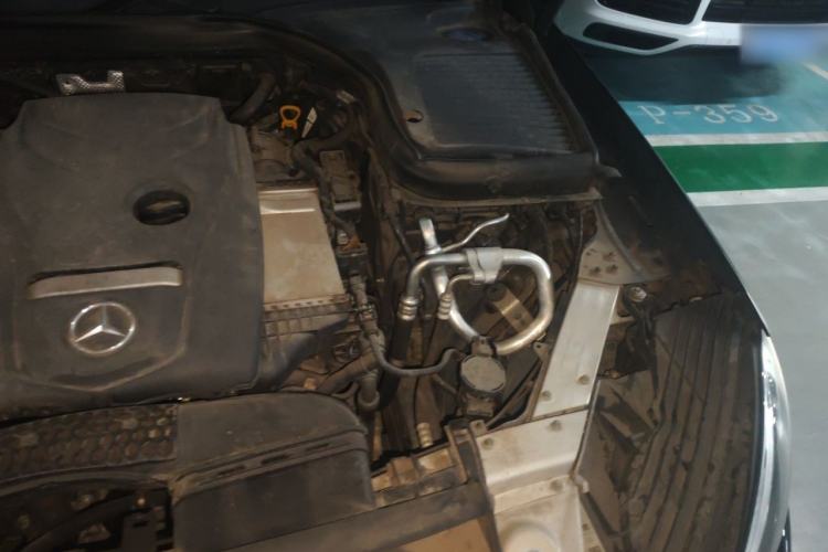 Used Mercedes-Benz GLC 2019 GLC 260 L 4MATIC Dynamic Model Engine Bay Left