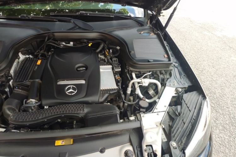 Used Mercedes-Benz GLC 2019 GLC 260 L 4MATIC Luxury Model Engine Bay Left