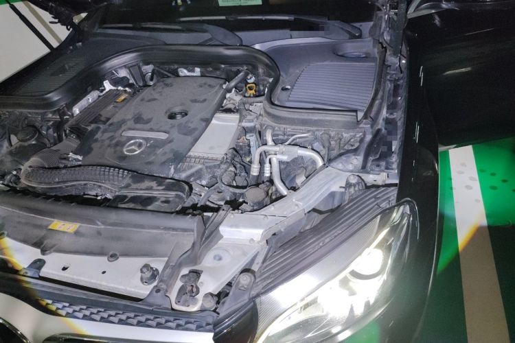 Used Mercedes-Benz GLC 2019 Facelift GLC 260 L 4MATIC Luxury Model Engine Bay Left
