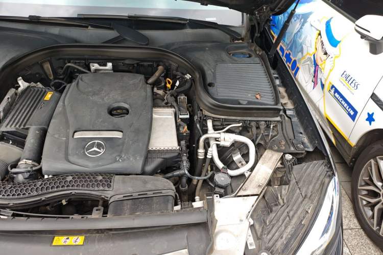 Used Mercedes-Benz GLC 2019 GLC 260 L 4MATIC Dynamic Model Engine Bay Left