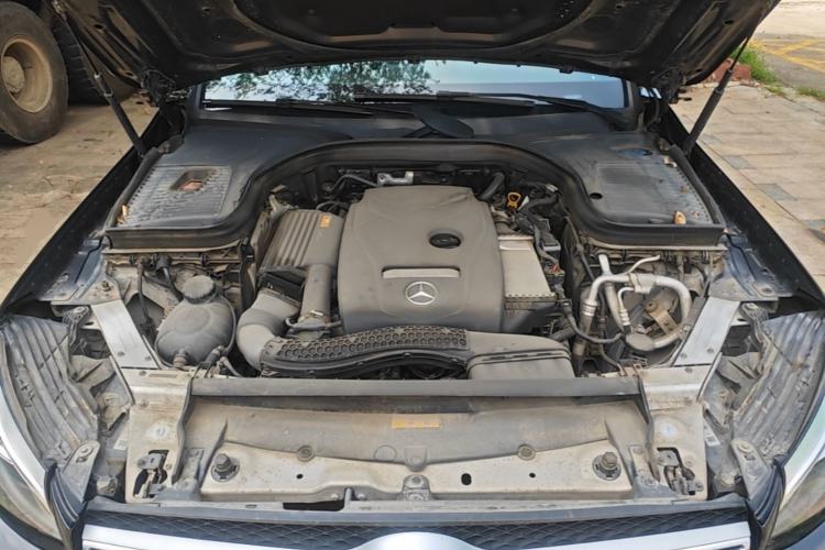 Used Mercedes-Benz GLC 2019 GLC 200 L 4MATIC Engine Bay