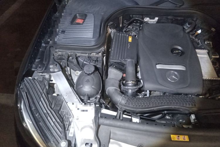 Used Mercedes-Benz GLC 2019 GLC 260 L 4MATIC Dynamic Model Engine Bay Right