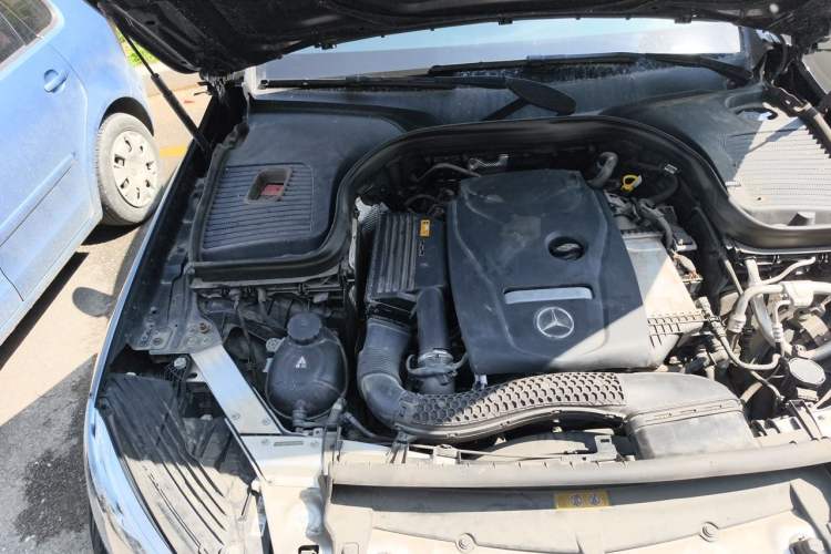 Used Mercedes-Benz GLC 2019 GLC 200 L 4MATIC Engine Bay Right