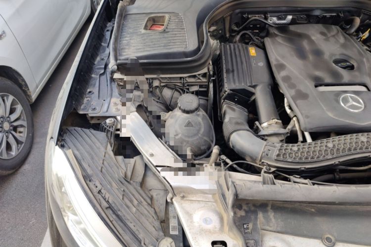 Used Mercedes-Benz GLC 2019 GLC 300 L 4MATIC Dynamic Model Engine Bay Right