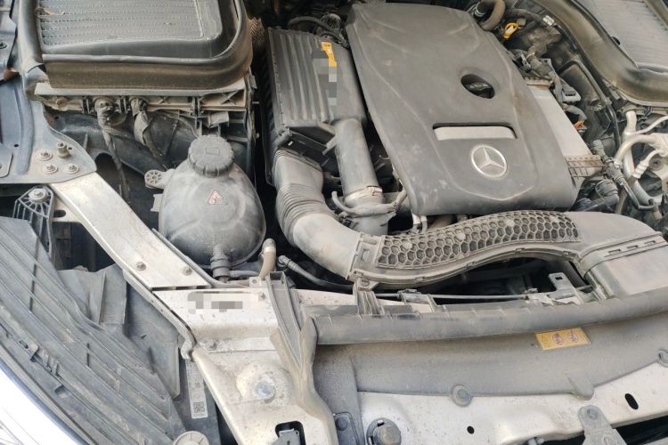 Used Mercedes-Benz GLC 2019 GLC 260 L 4MATIC Dynamic Model Engine Bay Right