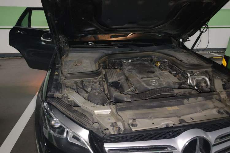 Used Mercedes-Benz GLC 2019 Facelift GLC 260 L 4MATIC Luxury Model Engine Bay Right