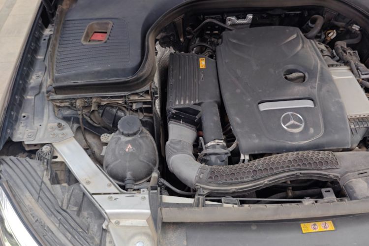 Used Mercedes-Benz GLC 2019 GLC 260 L 4MATIC Dynamic Model Engine Bay Right