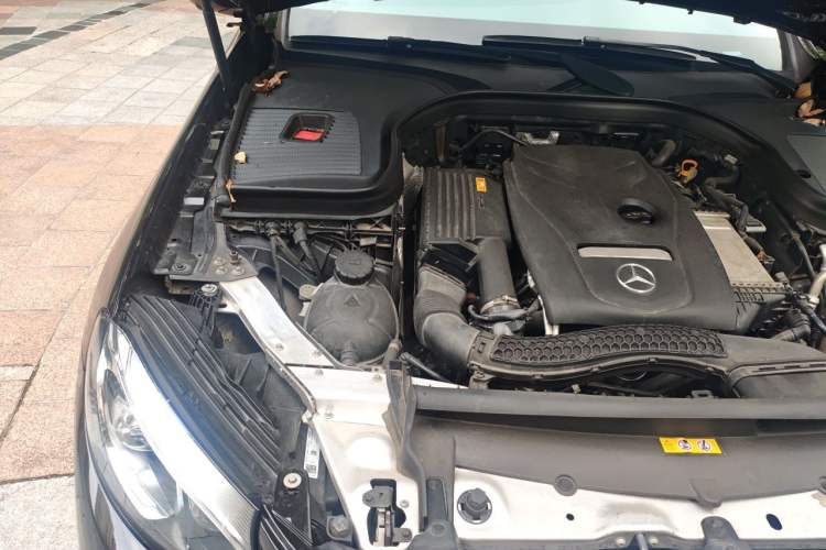 Used Mercedes-Benz GLC 2019 Refreshed GLC 300 L 4MATIC Dynamic Edition Engine Bay Right