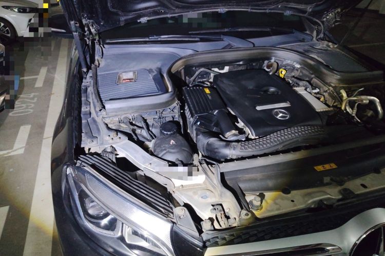 Used Mercedes-Benz GLC 2019 GLC 260 L 4MATIC Luxury Model Engine Bay Right