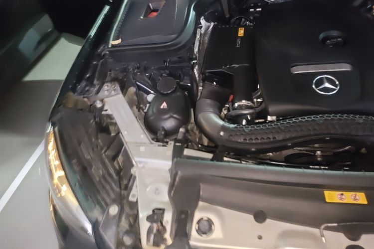 Used Mercedes-Benz GLC 2019 GLC 260 L 4MATIC Dynamic Model Engine Bay Right