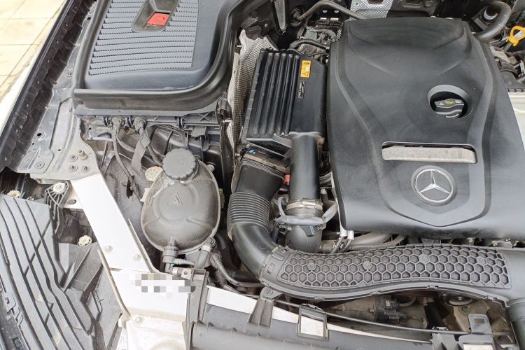 Used Mercedes-Benz GLC 2019 GLC 260 4MATIC Dynamic Edition Engine Bay Right