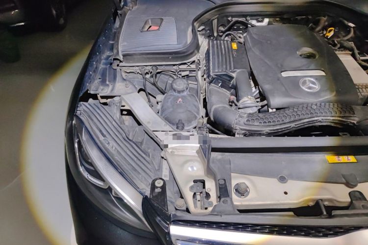 Used Mercedes-Benz GLC 2019 GLC 260 L 4MATIC Dynamic Model Engine Bay Right