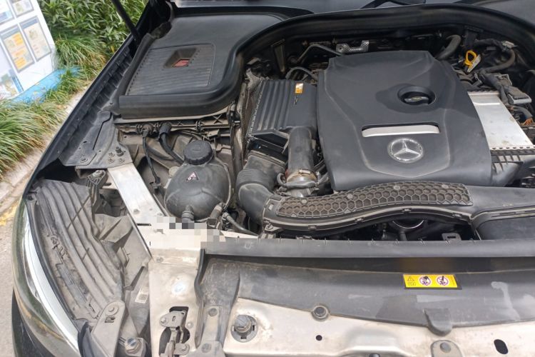 Used Mercedes-Benz GLC 2019 GLC 260 L 4MATIC Dynamic Model Engine Bay Right