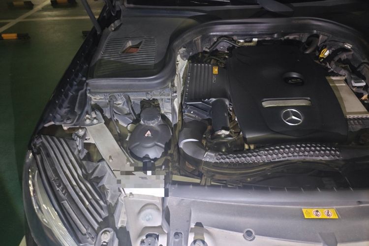 Used Mercedes-Benz GLC 2019 GLC 200 L 4MATIC Engine Bay Right