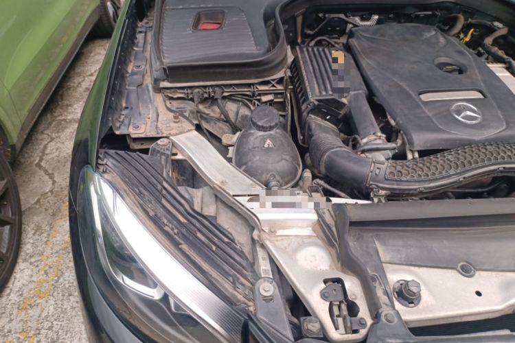 Used Mercedes-Benz GLC 2019 GLC 260 L 4MATIC Dynamic Model Engine Bay Right