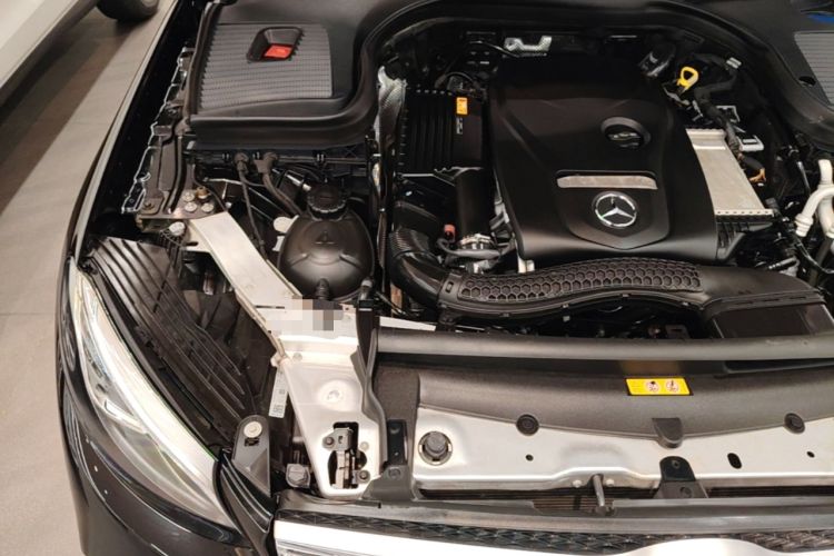 Used Mercedes-Benz GLC 2019 Facelift GLC 260 L 4MATIC Luxury Model Engine Bay Right