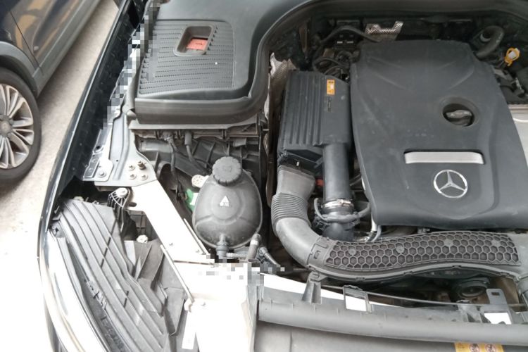 Used Mercedes-Benz GLC 2019 GLC 260 L 4MATIC Dynamic Model Engine Bay Right