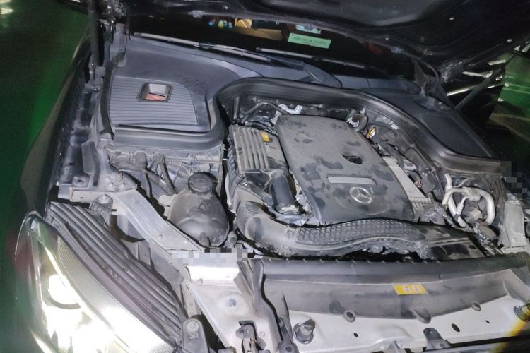 Used Mercedes-Benz GLC 2019 Facelift GLC 260 L 4MATIC Luxury Model Engine Bay Right