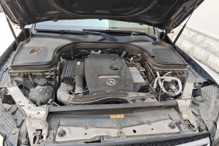 Used Mercedes-Benz GLC 2019 Refreshed GLC 300 L 4MATIC Dynamic Edition Engine Bay