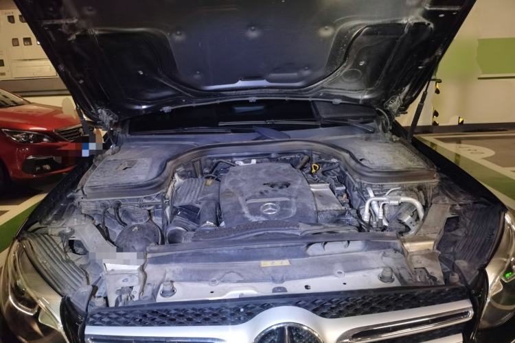 Used Mercedes-Benz GLC 2019 Facelift GLC 260 L 4MATIC Luxury Model Engine Bay