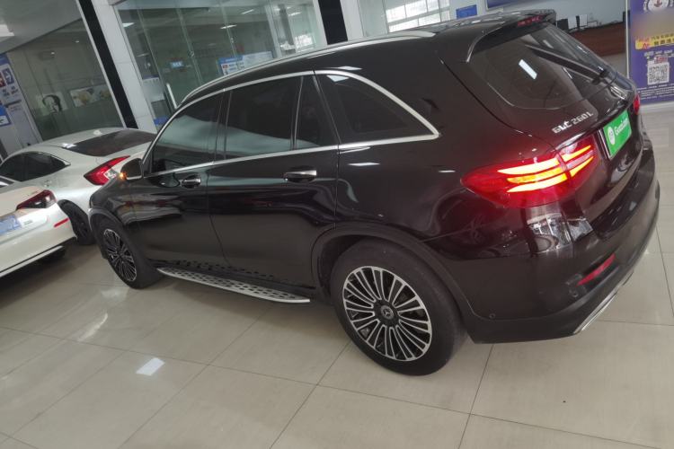 Used Mercedes-Benz GLC 2019 GLC 260 L 4MATIC Dynamic Model Exterior 1